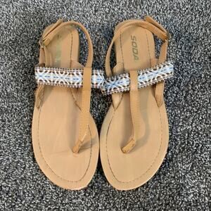 Soda Aztec Patterned boho chic bohemian Sandals‎ womens 7.5 cottagecore fairy